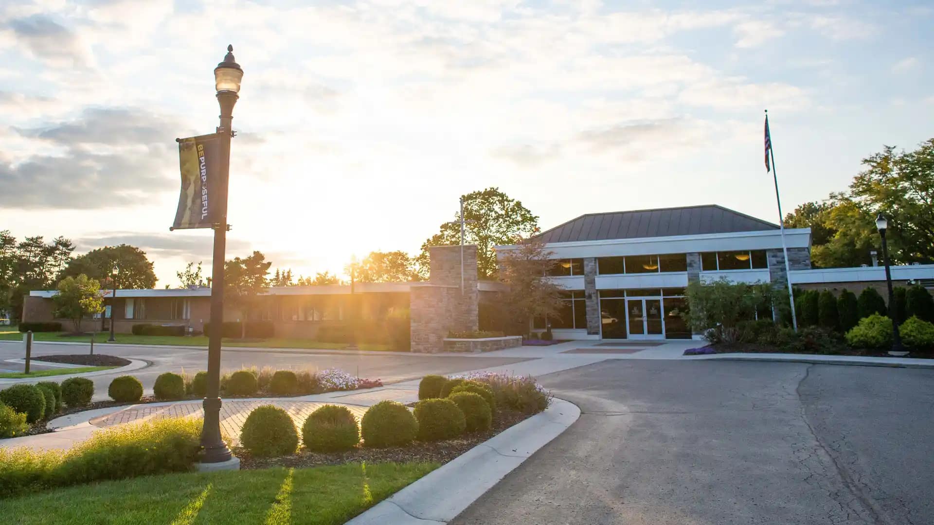 Virtual Campus Tour - Grace Christian University